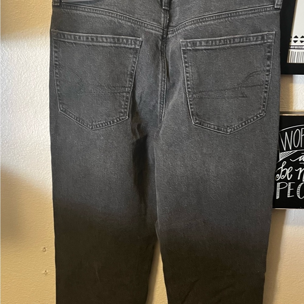 New with tags American Eagle  Gray Jeans - Picture 4 of 5